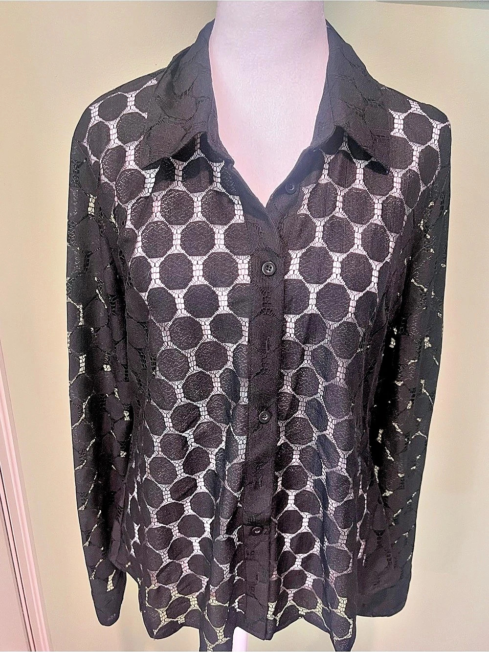 NWT Geometric Button Down Shirt in Black